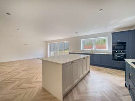 Denby Dale Road West, Calder Grove, Image 7