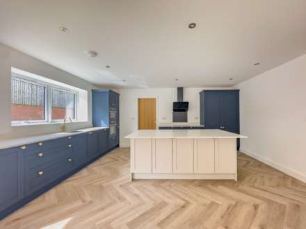 Denby Dale Road West, Calder Grove, Image 8