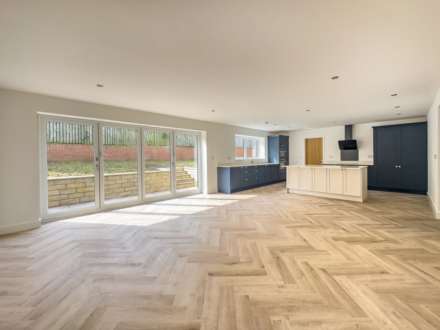 Denby Dale Road West, Calder Grove, Image 9
