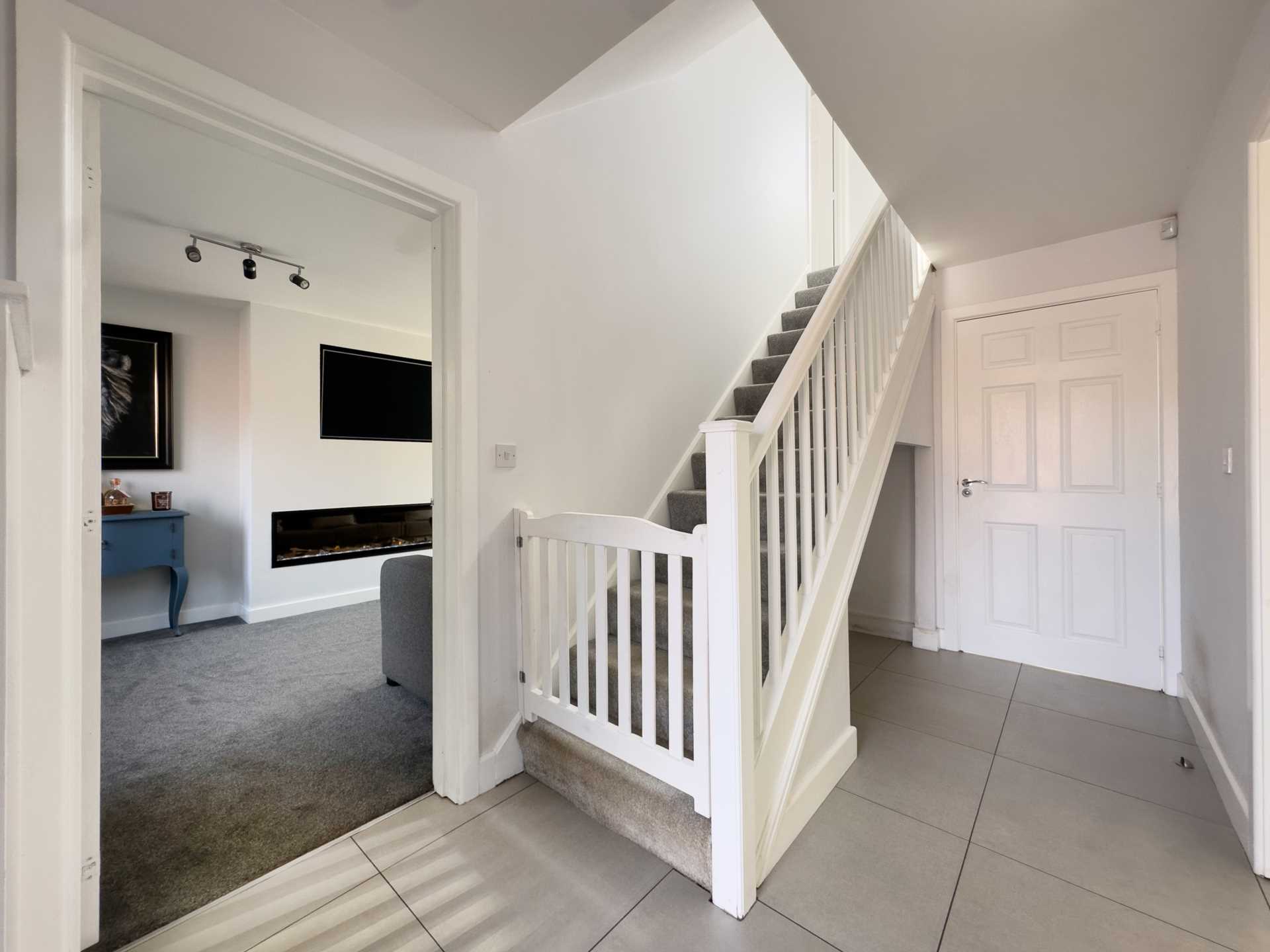 Burnleys Mill Road, Gomersal, Image 11