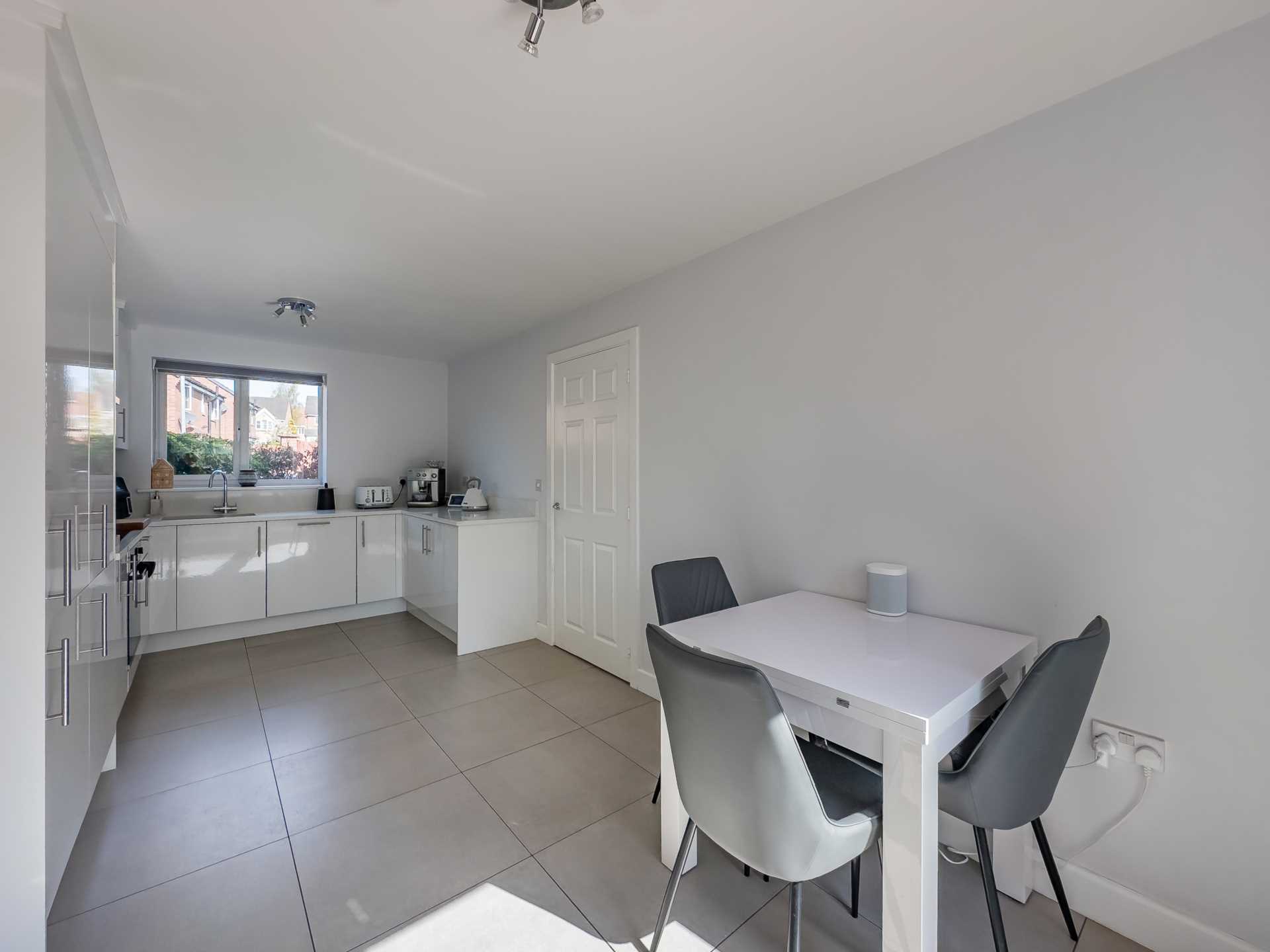 Burnleys Mill Road, Gomersal, Image 6