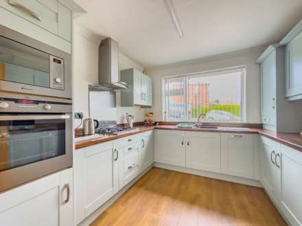 Craven Drive, Gomersal, Image 3