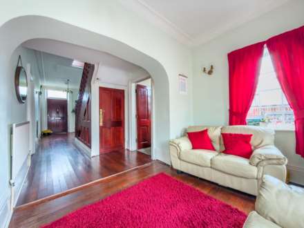 Huddersfield Road, Liversedge, Image 2