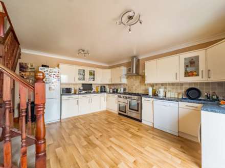 Lady Ann Road, Batley, Image 2