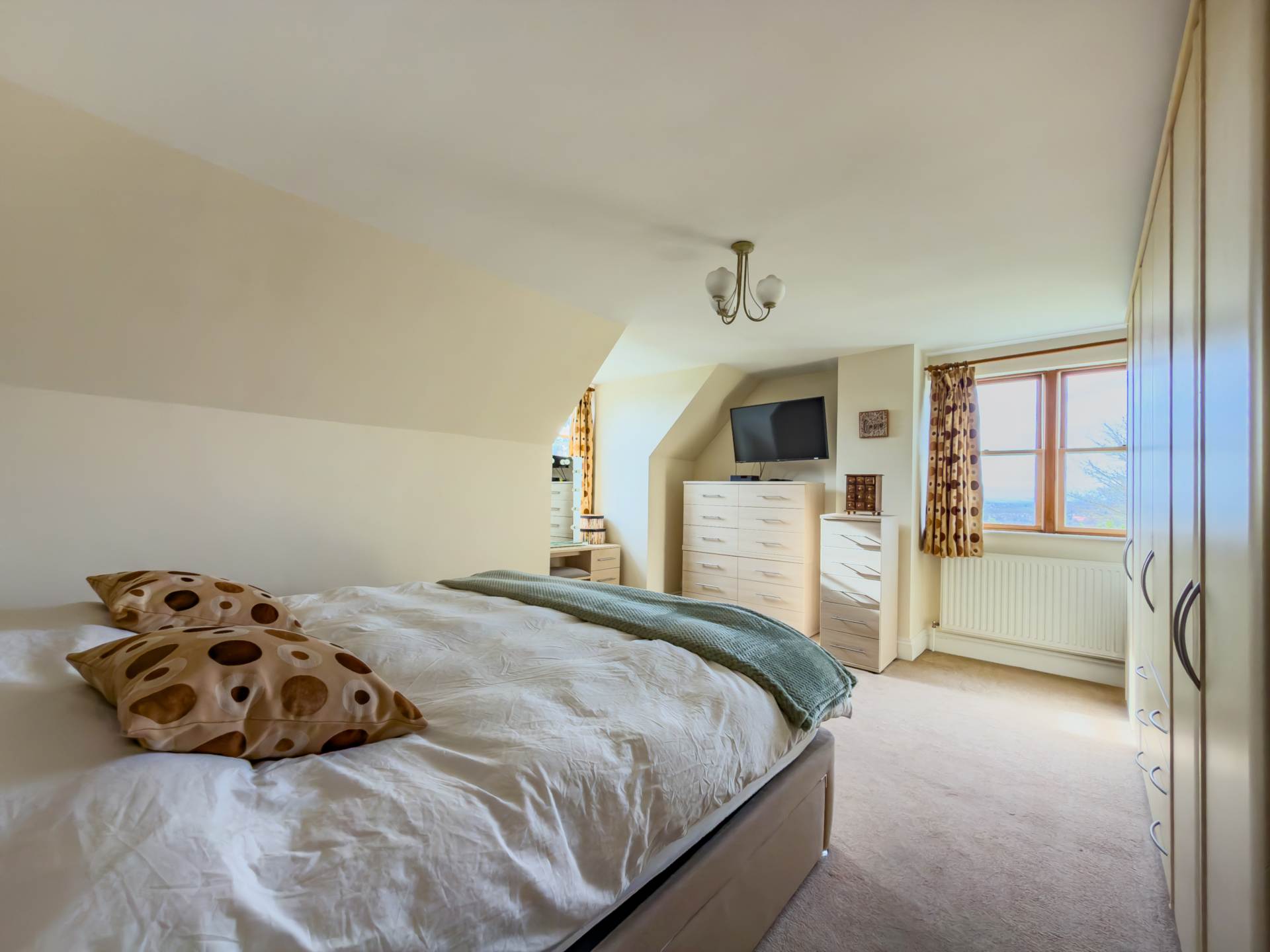 Hawkstone, 81 Latham Lane, Image 22