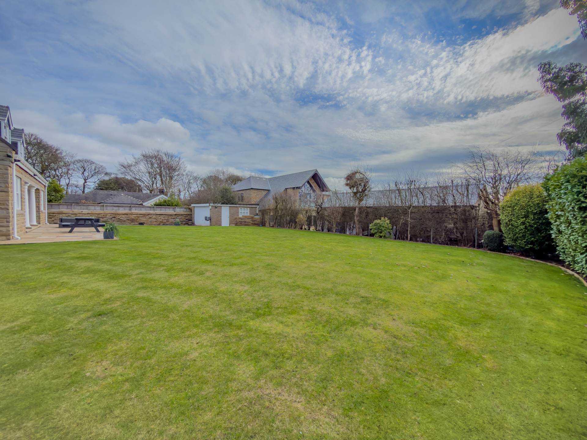 Hawkstone, 81 Latham Lane, Image 39