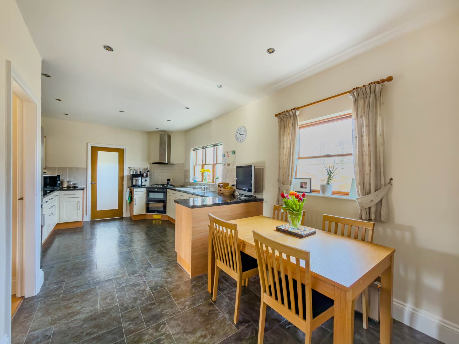 Hawkstone, 81 Latham Lane, Image 4