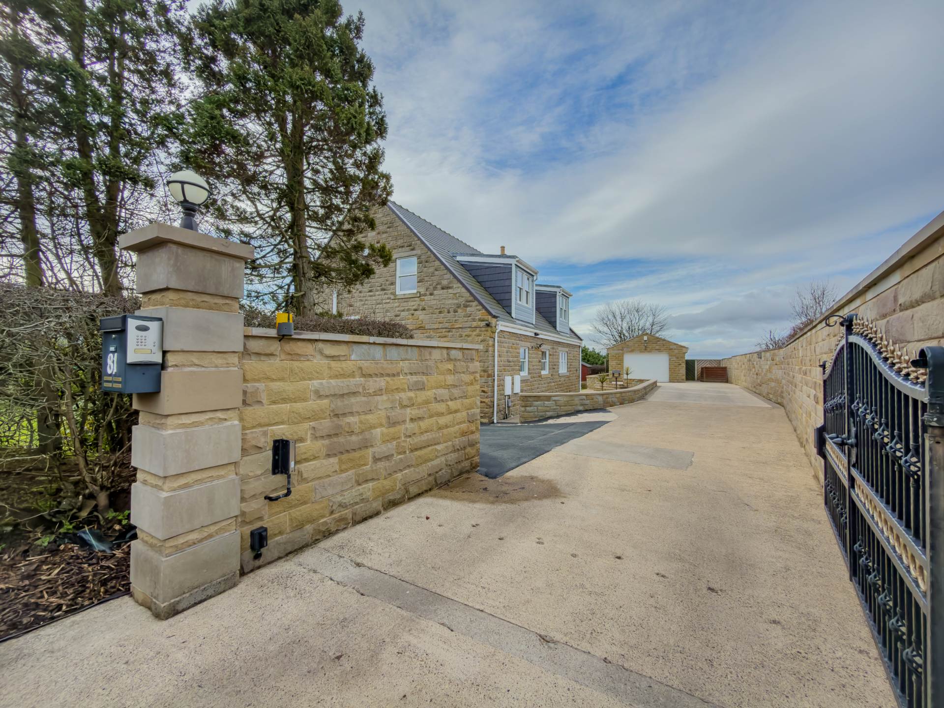 Hawkstone, 81 Latham Lane, Image 46