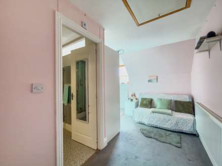 Hawkstone, 81 Latham Lane, Image 24