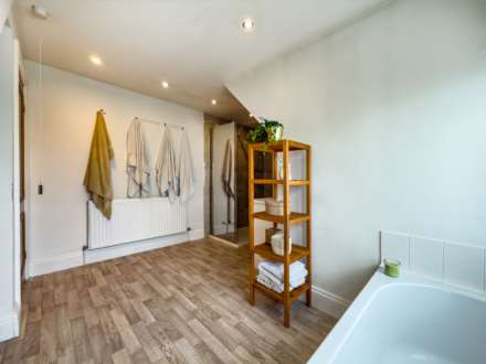 Hawkstone, 81 Latham Lane, Image 30