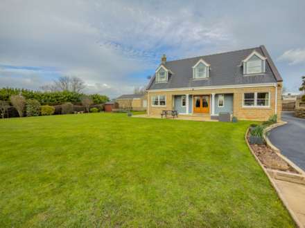 Hawkstone, 81 Latham Lane, Image 33