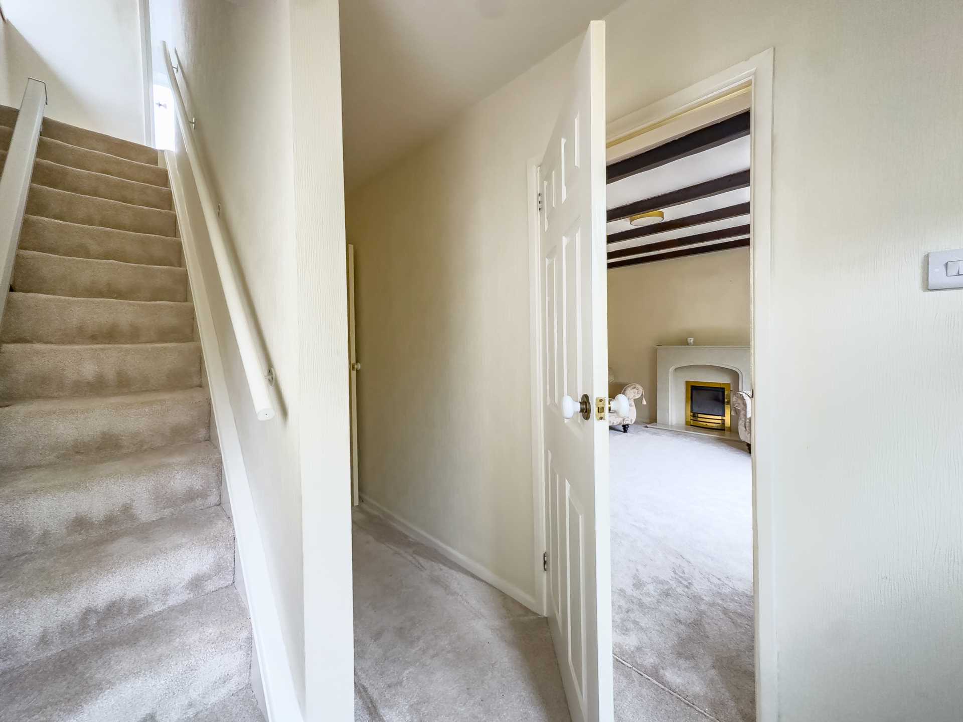 Glen View, Birstall, Image 13