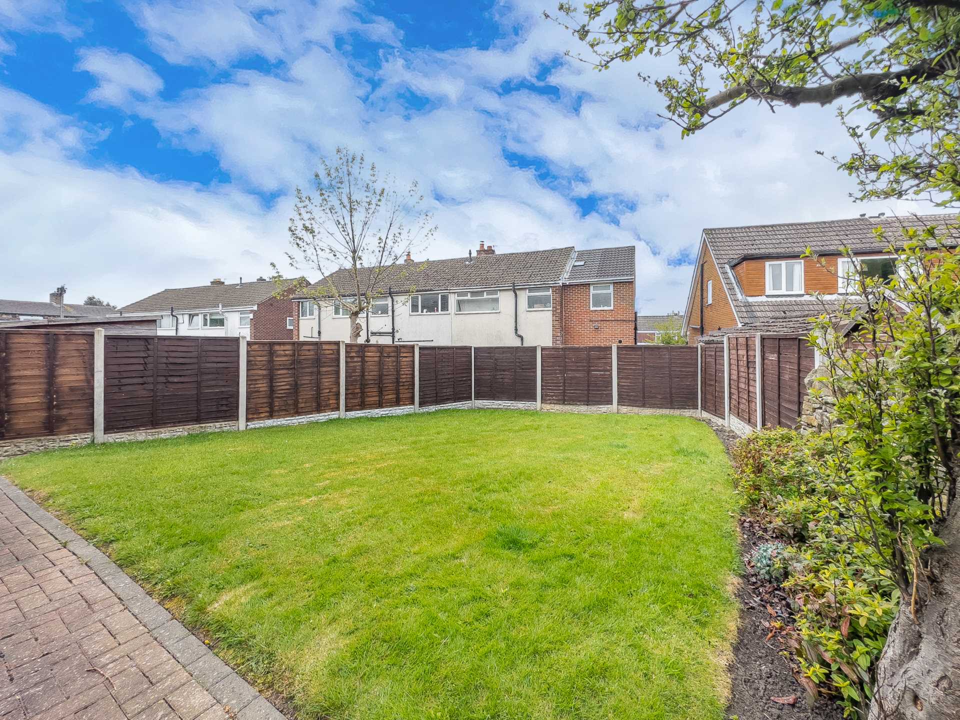 Glen View, Birstall, Image 21