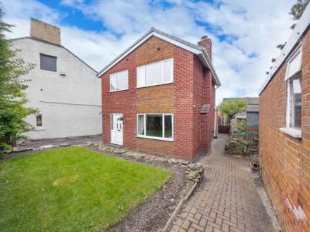 Glen View, Birstall, Image 1
