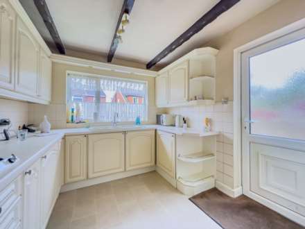 Glen View, Birstall, Image 3