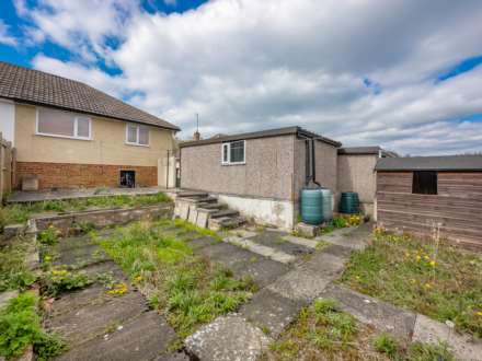 Pyenot Gardens, Cleckheaton, Image 13