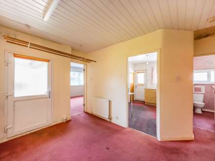 Pyenot Gardens, Cleckheaton, Image 6