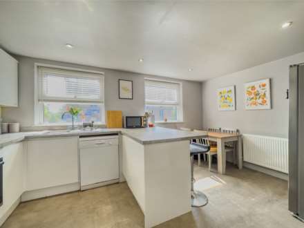 The Covert, Batley, Image 6