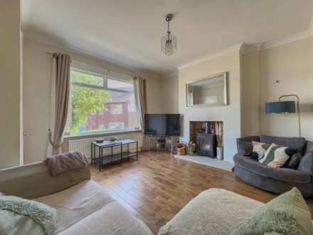 Monk Ings Avenue, Batley, Image 3