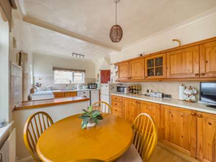 Soothill Lane, Batley, Image 6