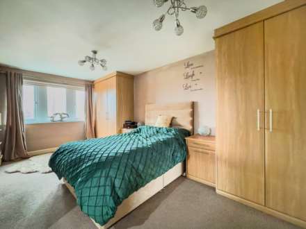 Lea Road, Batley, Image 17