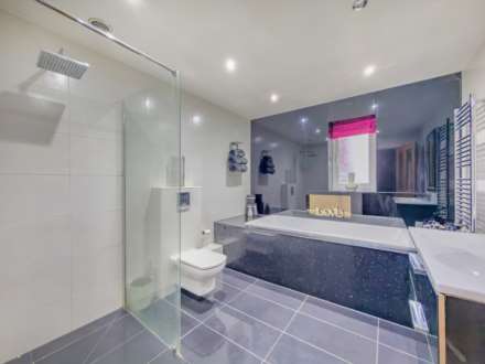 Lea Road, Batley, Image 18