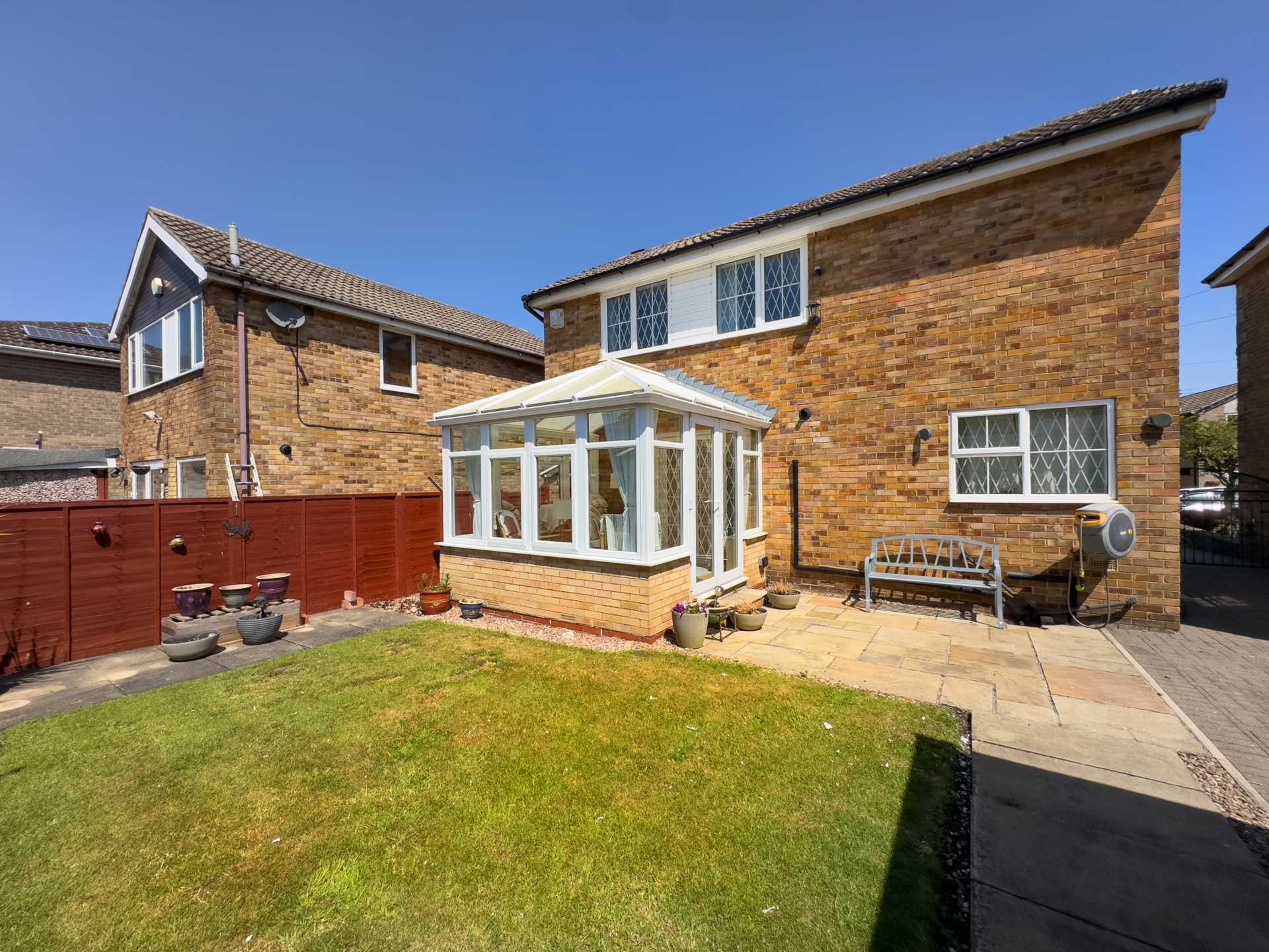 Bruntcliffe Drive, Morley, Image 19