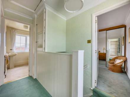 Bruntcliffe Drive, Morley, Image 10