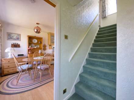 Bruntcliffe Drive, Morley, Image 9
