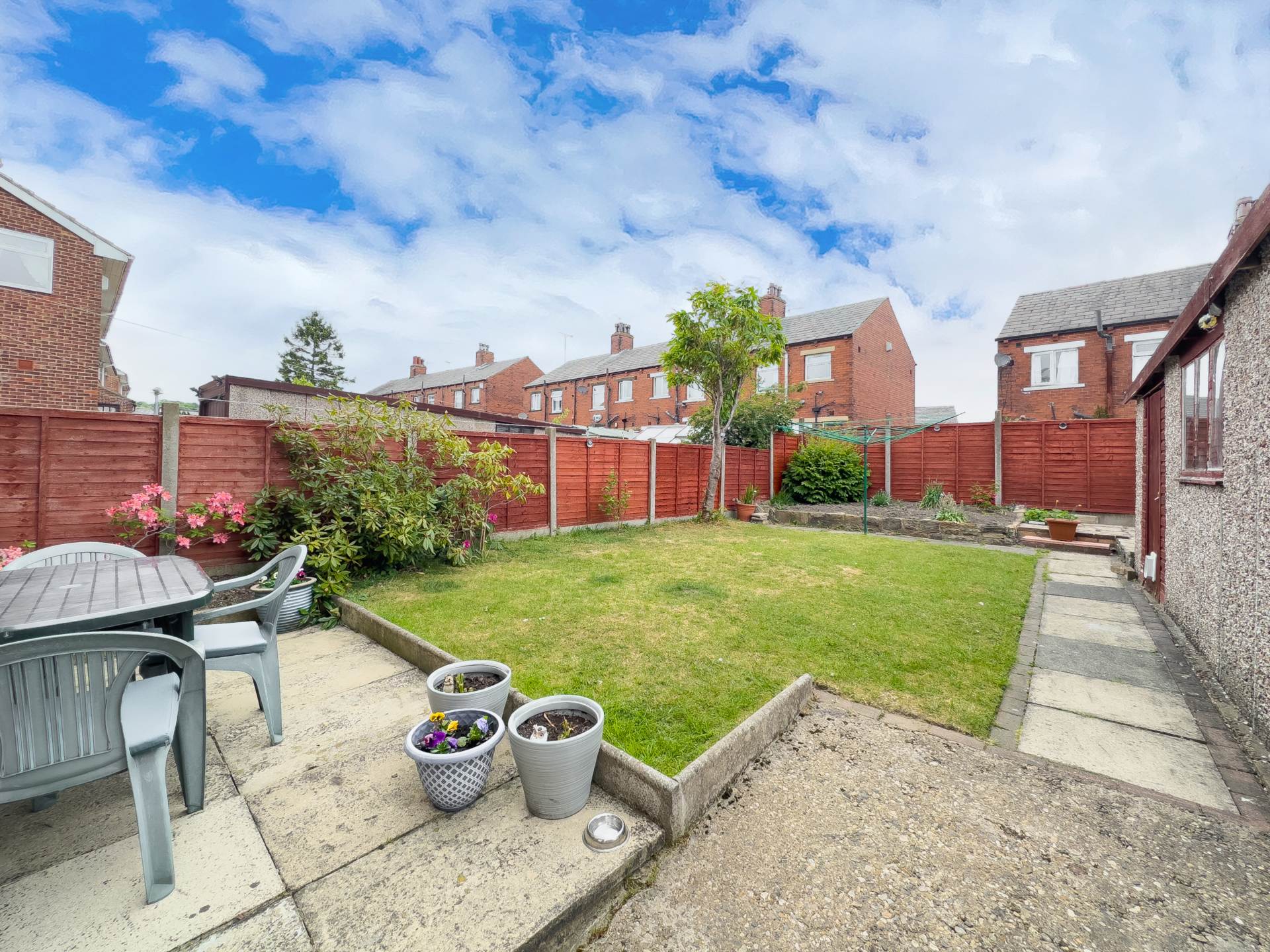 Carlinghow Lane, Batley, Image 20