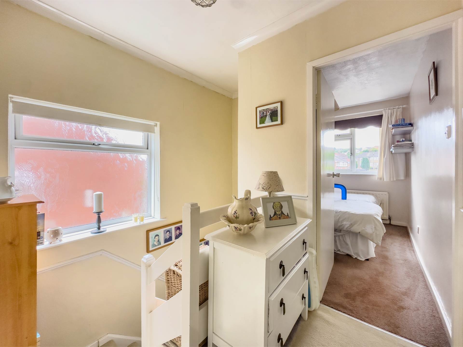 Carlinghow Lane, Batley, Image 25