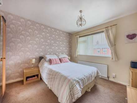Carlinghow Lane, Batley, Image 16