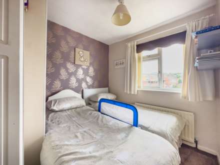 Carlinghow Lane, Batley, Image 17