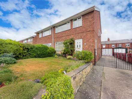 Carlinghow Lane, Batley, Image 22