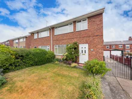 Carlinghow Lane, Batley, Image 23