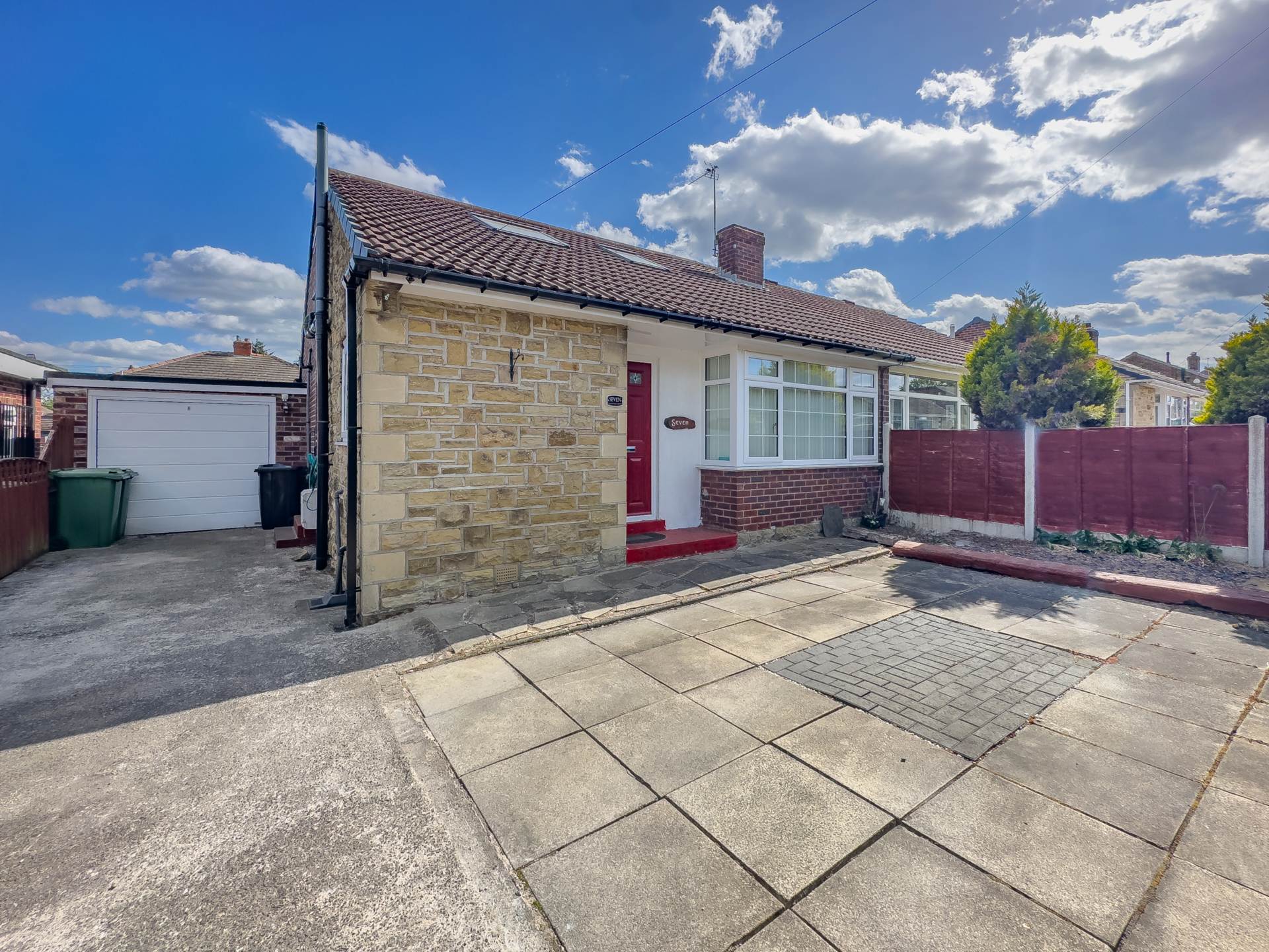 Fountain Drive, Liversedge, Image 19