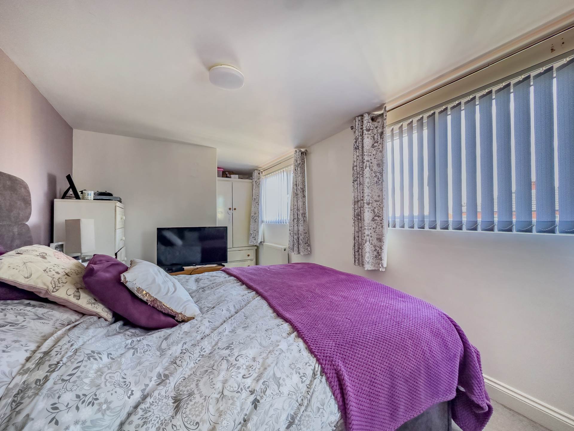 Fountain Drive, Liversedge, Image 23