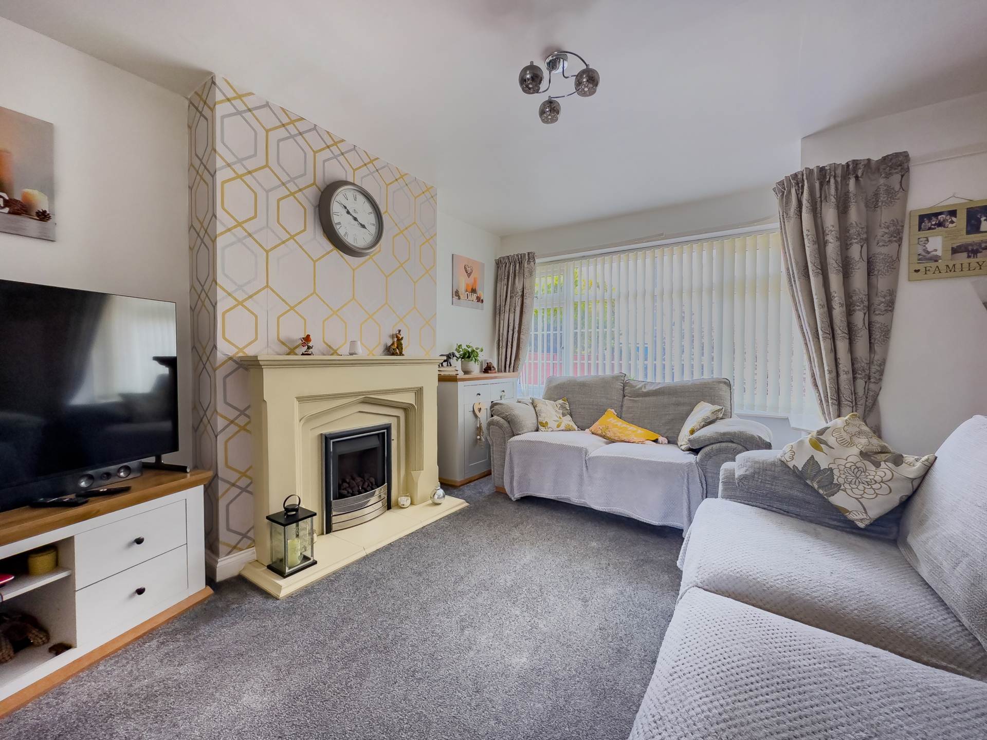 Fountain Drive, Liversedge, Image 6