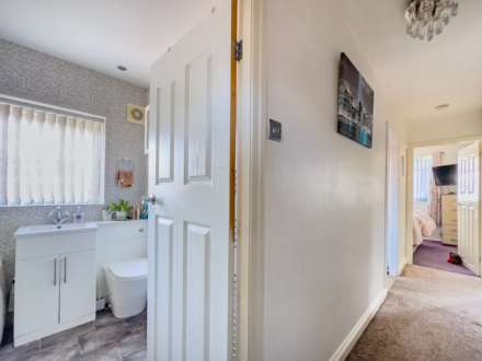 Fountain Drive, Liversedge, Image 20