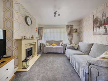 Fountain Drive, Liversedge, Image 22