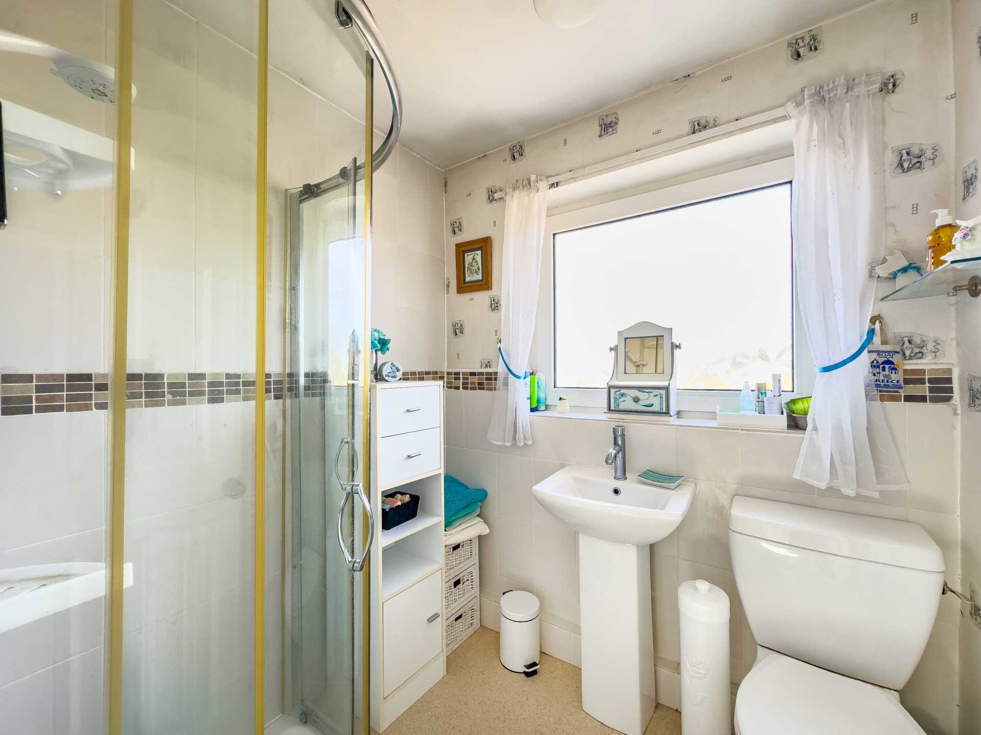 Hillhead Drive, Batley, Image 15