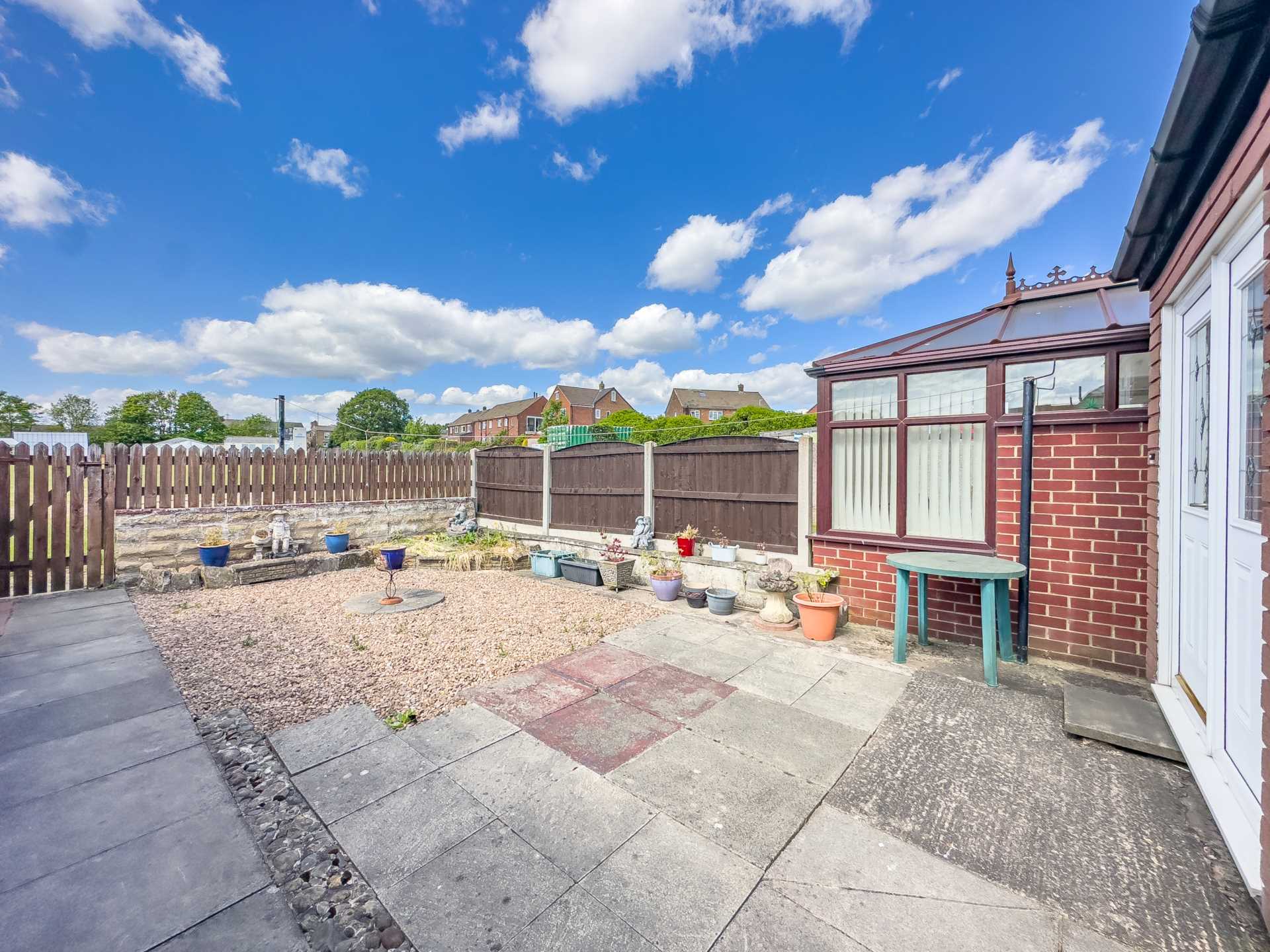 Hillhead Drive, Batley, Image 17