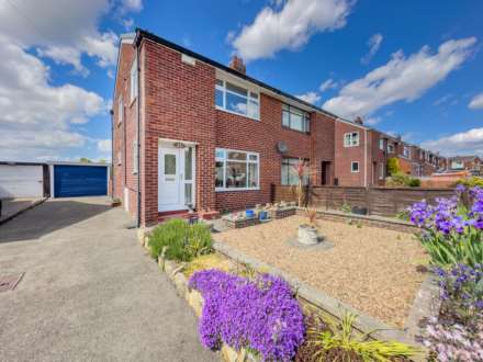 Hillhead Drive, Batley
