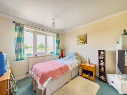 Hillhead Drive, Batley, Image 13