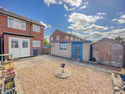 Hillhead Drive, Batley, Image 19