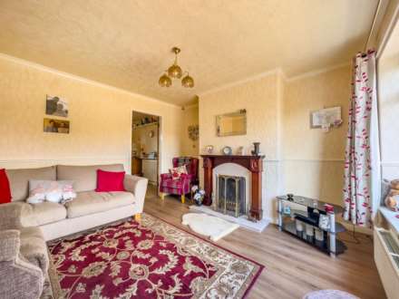 Hillhead Drive, Batley, Image 8