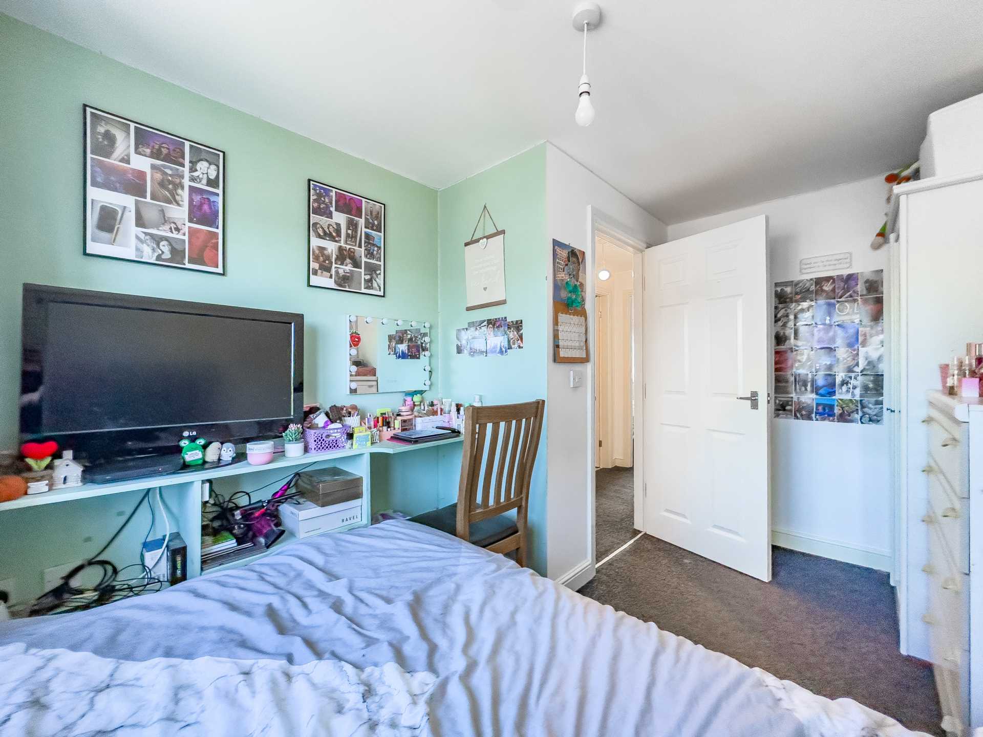 Prospect Court, Batley, Image 17