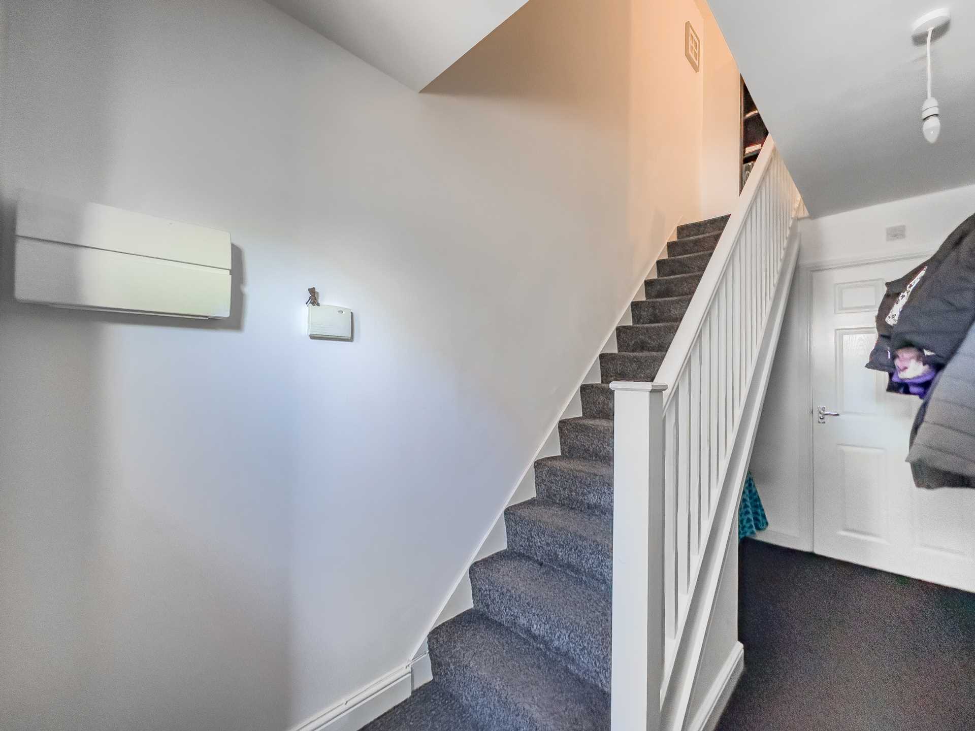 Prospect Court, Batley, Image 2