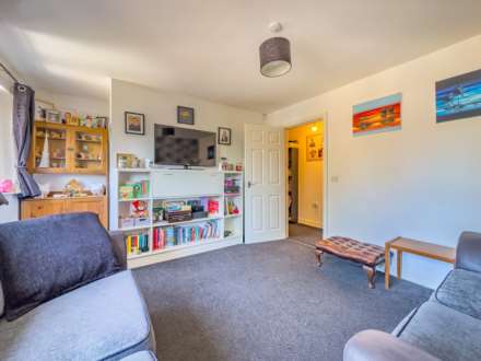 Prospect Court, Batley, Image 10