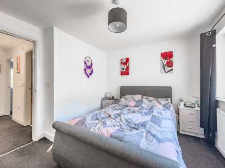 Prospect Court, Batley, Image 14